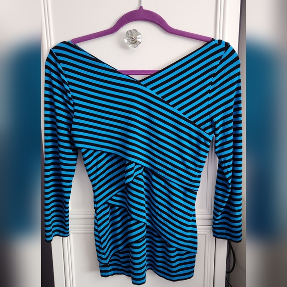 Vince Camuto Blue and Black Top Size S - Picture 2 of 4